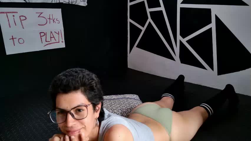 silky_minx Adult Chat May 28, 2026