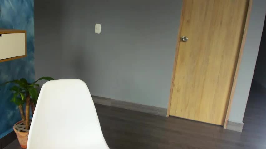 carolina_zaens Adult Chat May 28, 2026