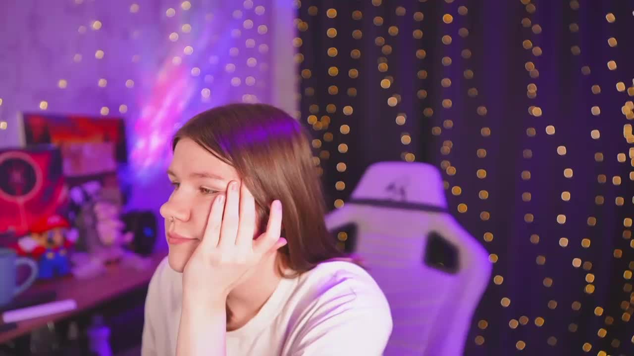 cutesoneckaaa Adult Chat May 29, 2026