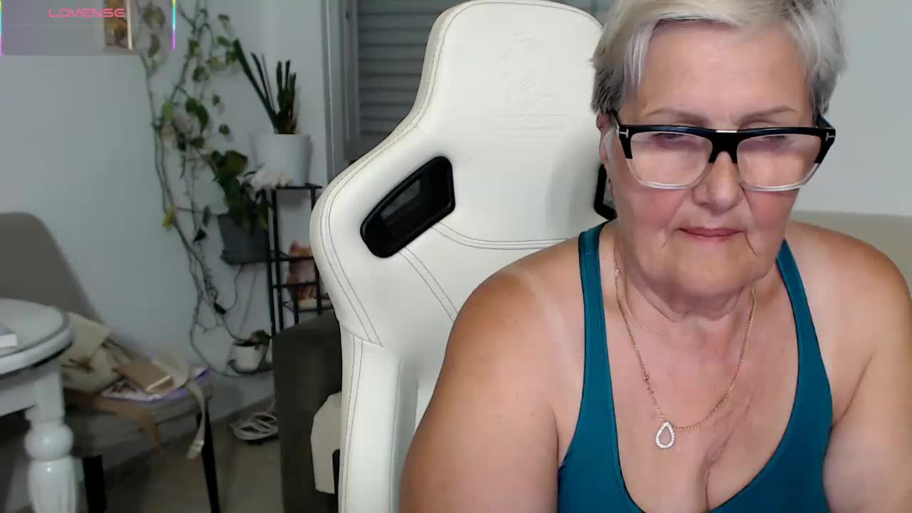 Selenna65 Adult Chat May 29, 2026