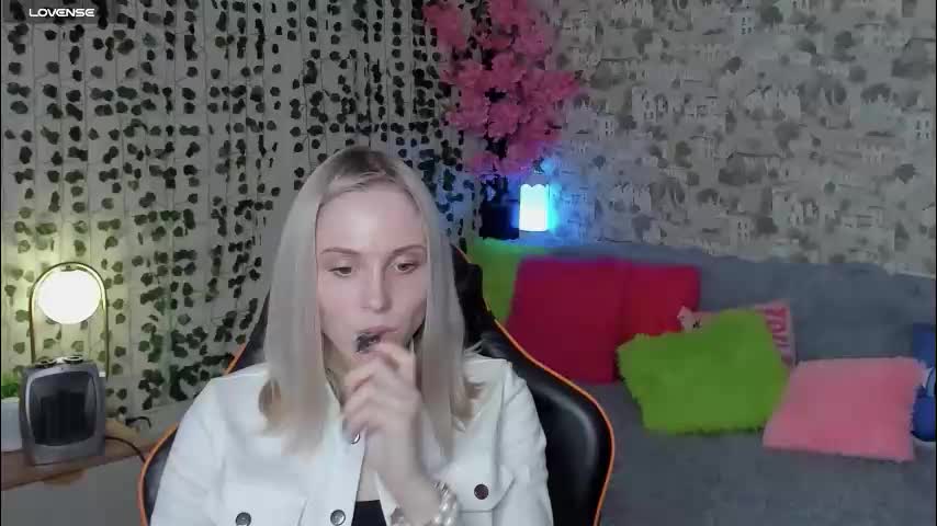 gina_lovelyy Adult Chat May 29, 2026