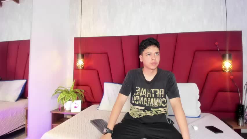 zoey_jayden Adult Chat May 29, 2026