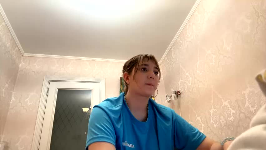 zeniabrossoit Adult Chat May 29, 2026