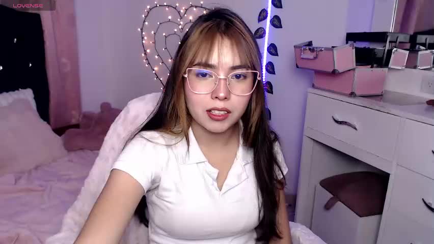 sweet_hannaah Adult Chat May 29, 2026