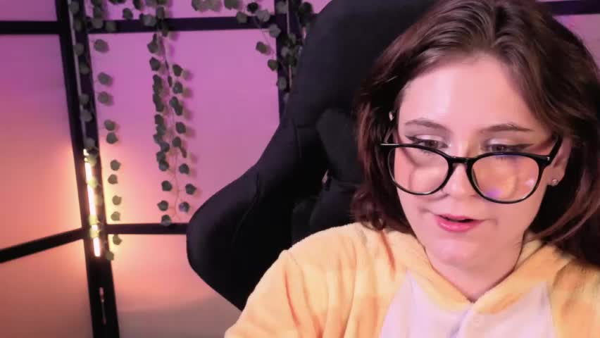 diana_floweri Adult Chat May 30, 2026