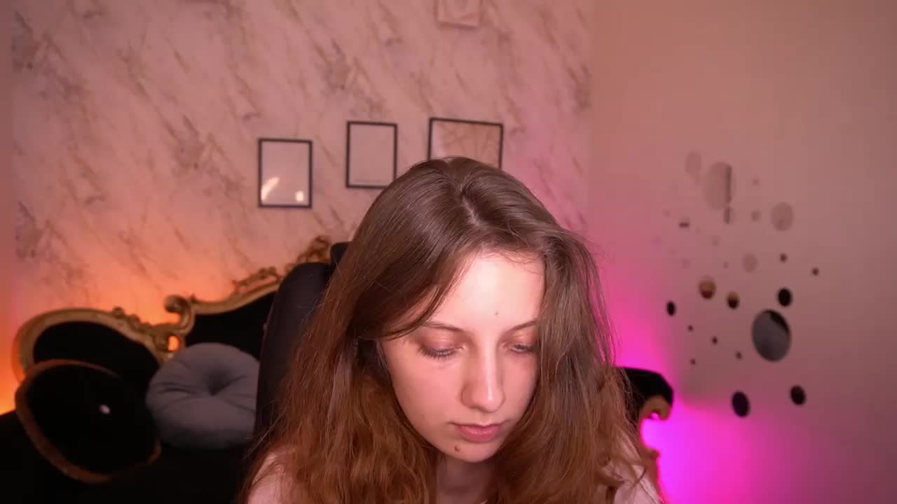 CuteeFoxy Adult Chat May 30, 2026