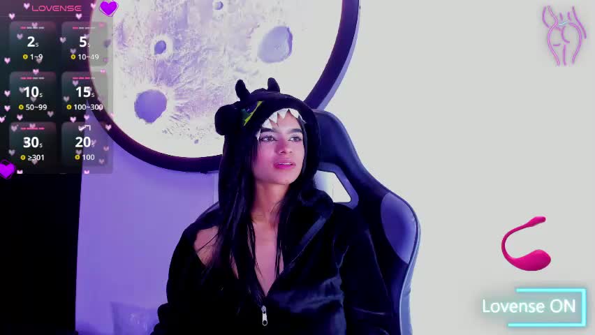 luna_bella_23 Adult Chat May 30, 2026
