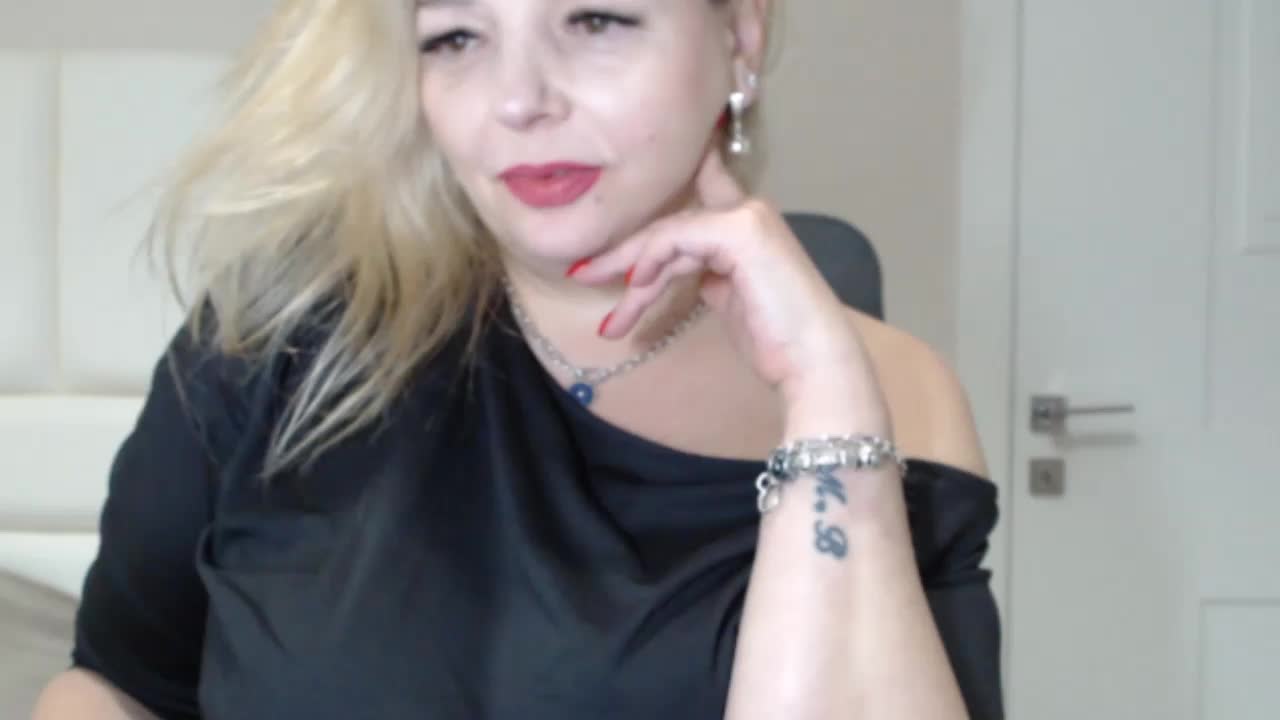 aniutkamau Adult Chat May 30, 2026