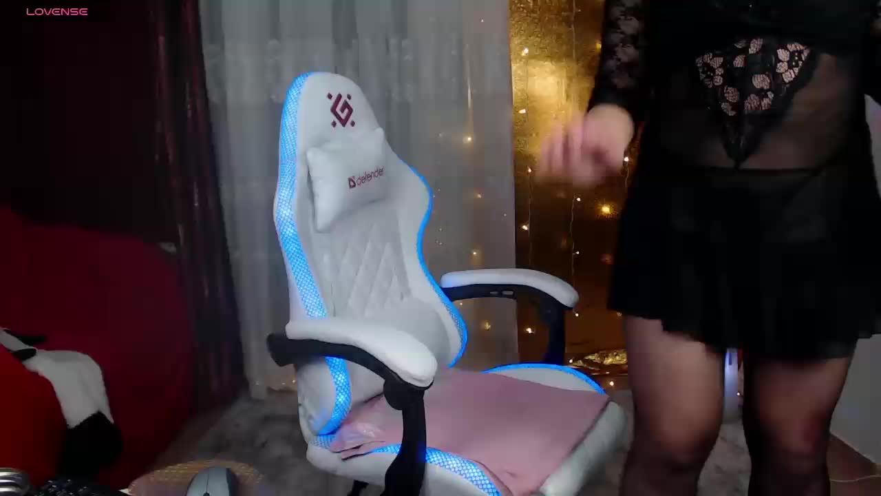 --Nicol-- Adult Chat May 30, 2026
