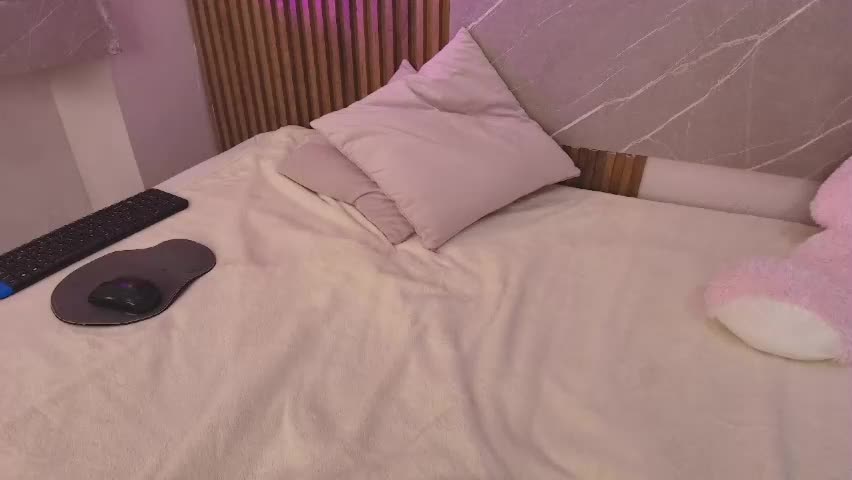 biancaa__18 Adult Chat May 31, 2026