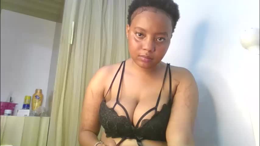 queenbeiby05 Adult Chat May 31, 2026