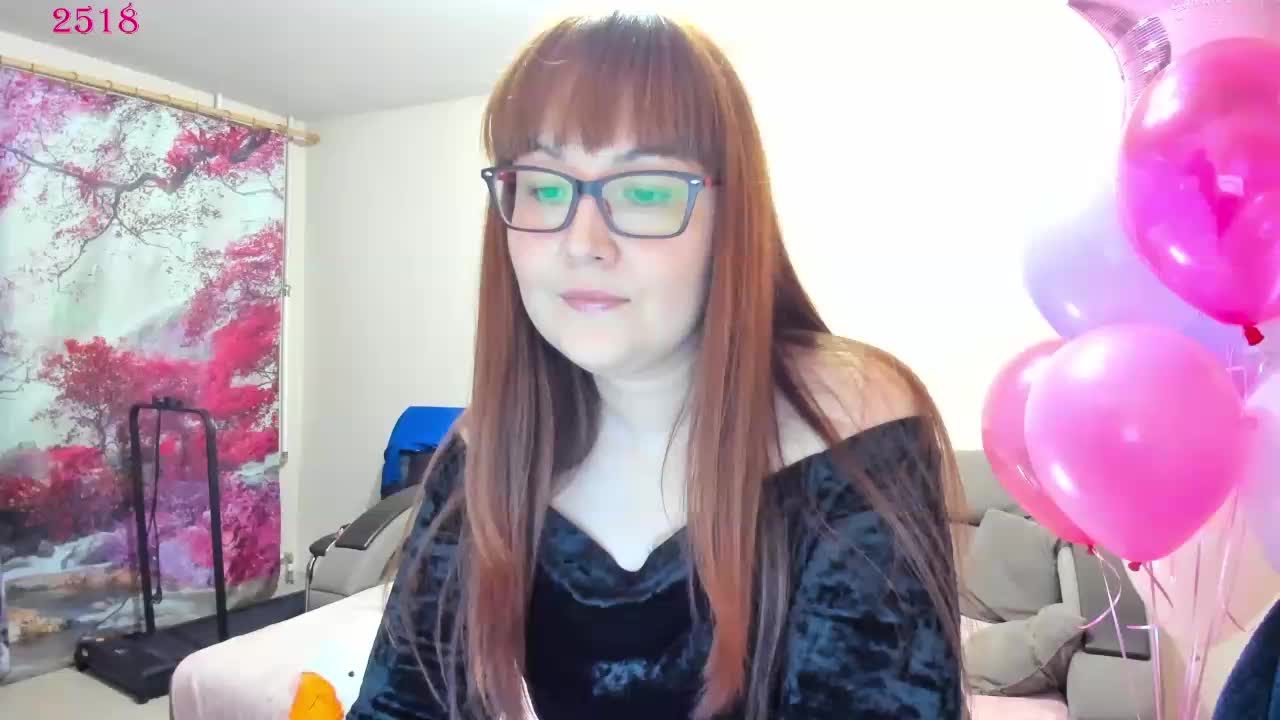 QueenFoxyLiza Adult Chat May 31, 2026