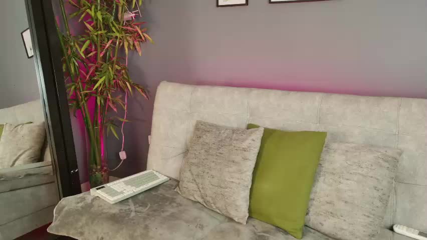 vicky_kittyy Adult Chat May 31, 2026