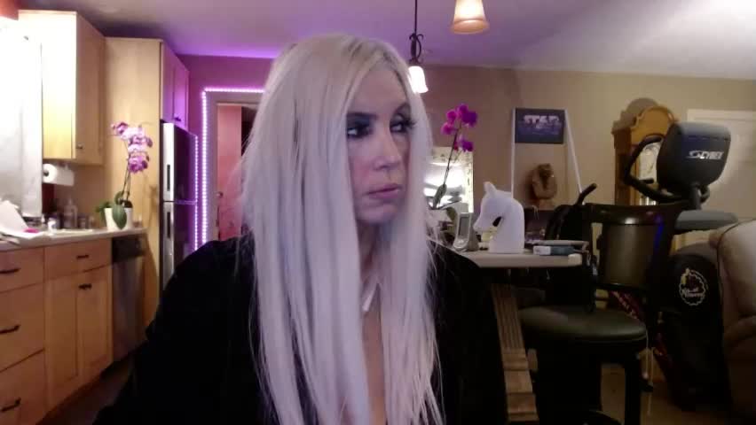 danikawhite69 Adult Chat June 1, 2026