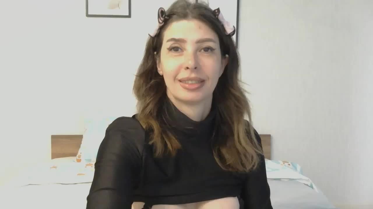 WhiteQueen888 Adult Chat June 1, 2026
