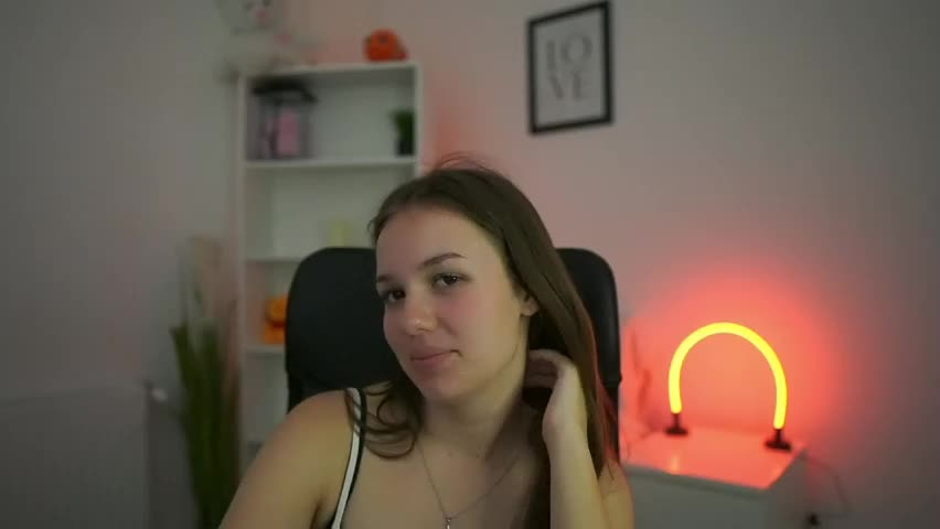 hadegigi18 Adult Chat May 31, 2026