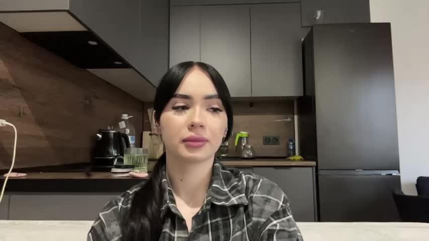 karyllangfitt Adult Chat May 31, 2026