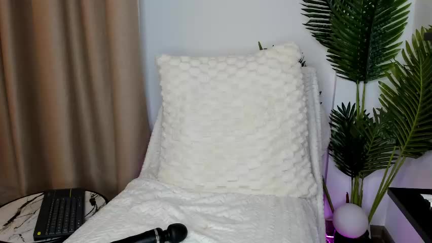 eriaharper Adult Chat June 1, 2026