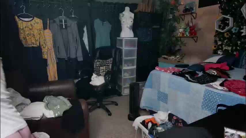 mariewaters Adult Chat June 1, 2026