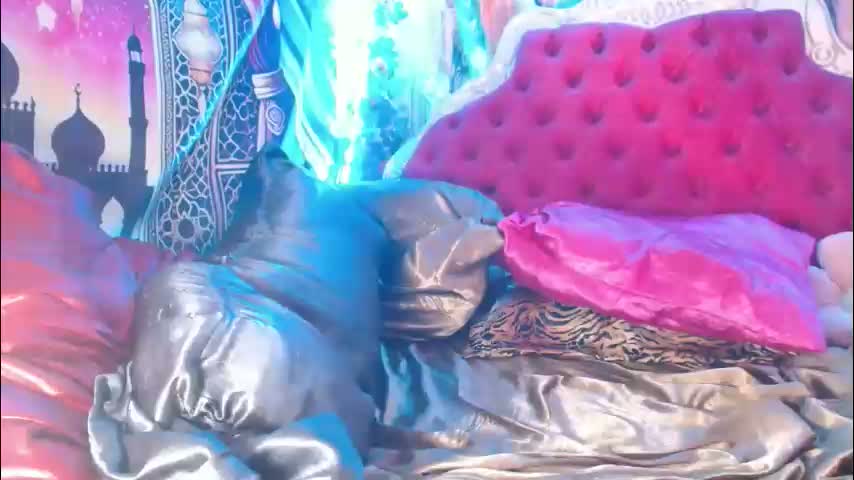 nefertari8 Adult Chat June 1, 2026