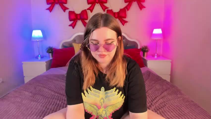 kira888soon Adult Chat June 1, 2026