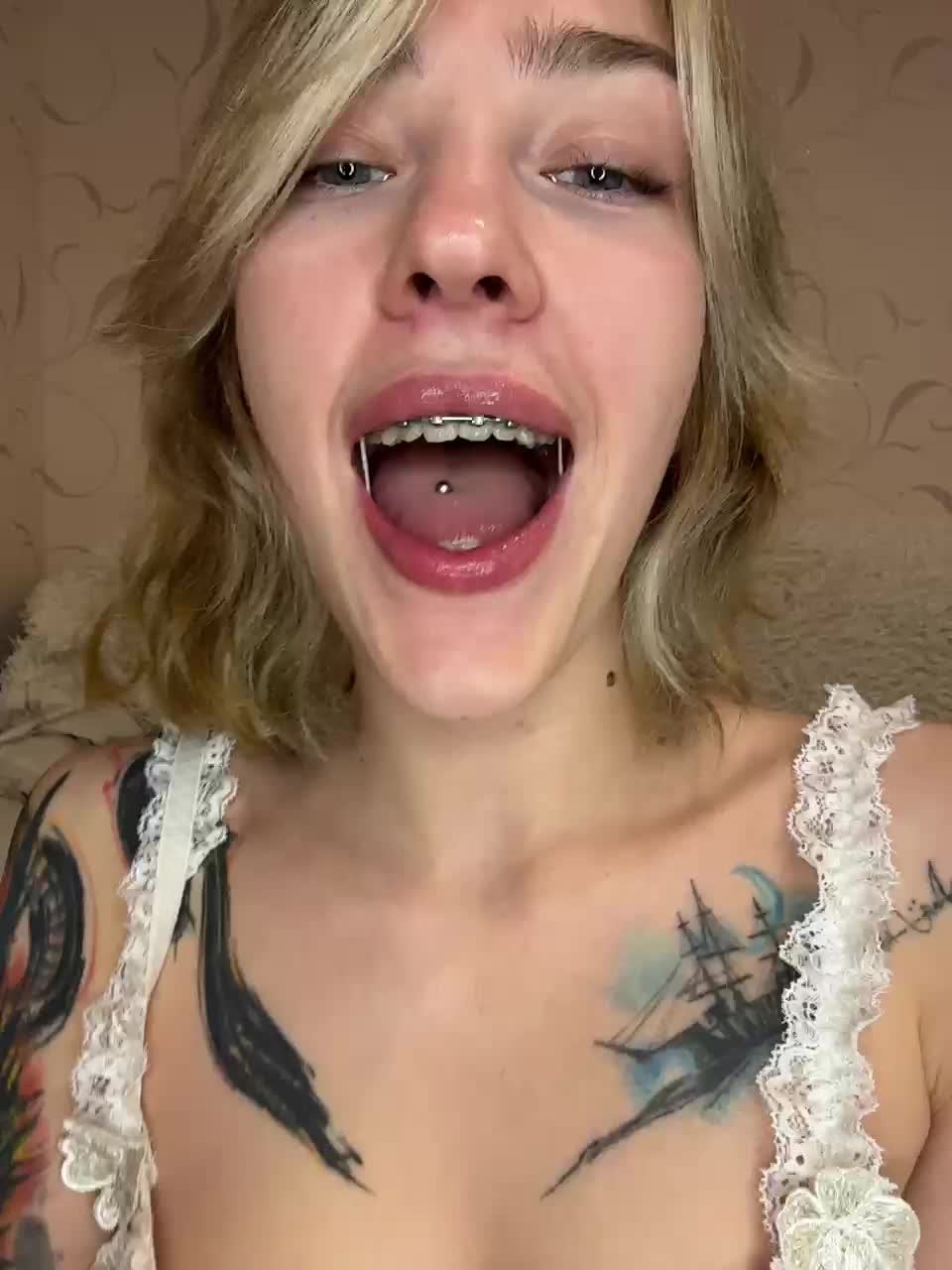 AlinnaAnnila Adult Chat June 1, 2026