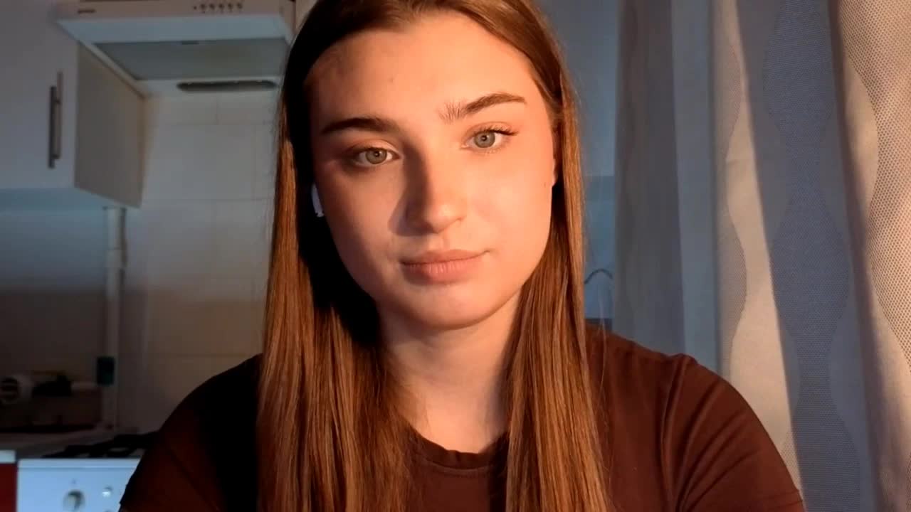 ChristiaPettet Adult Chat June 1, 2026