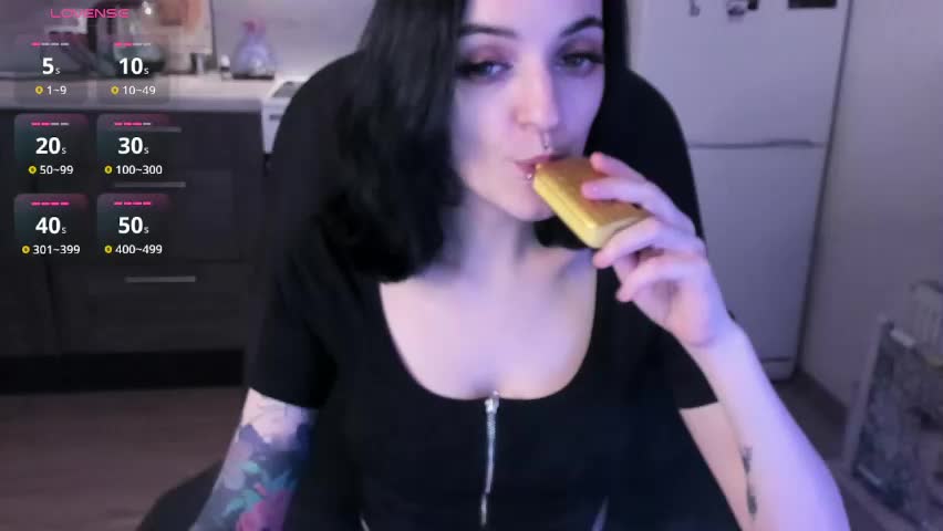 miura_moon Adult Chat June 1, 2026