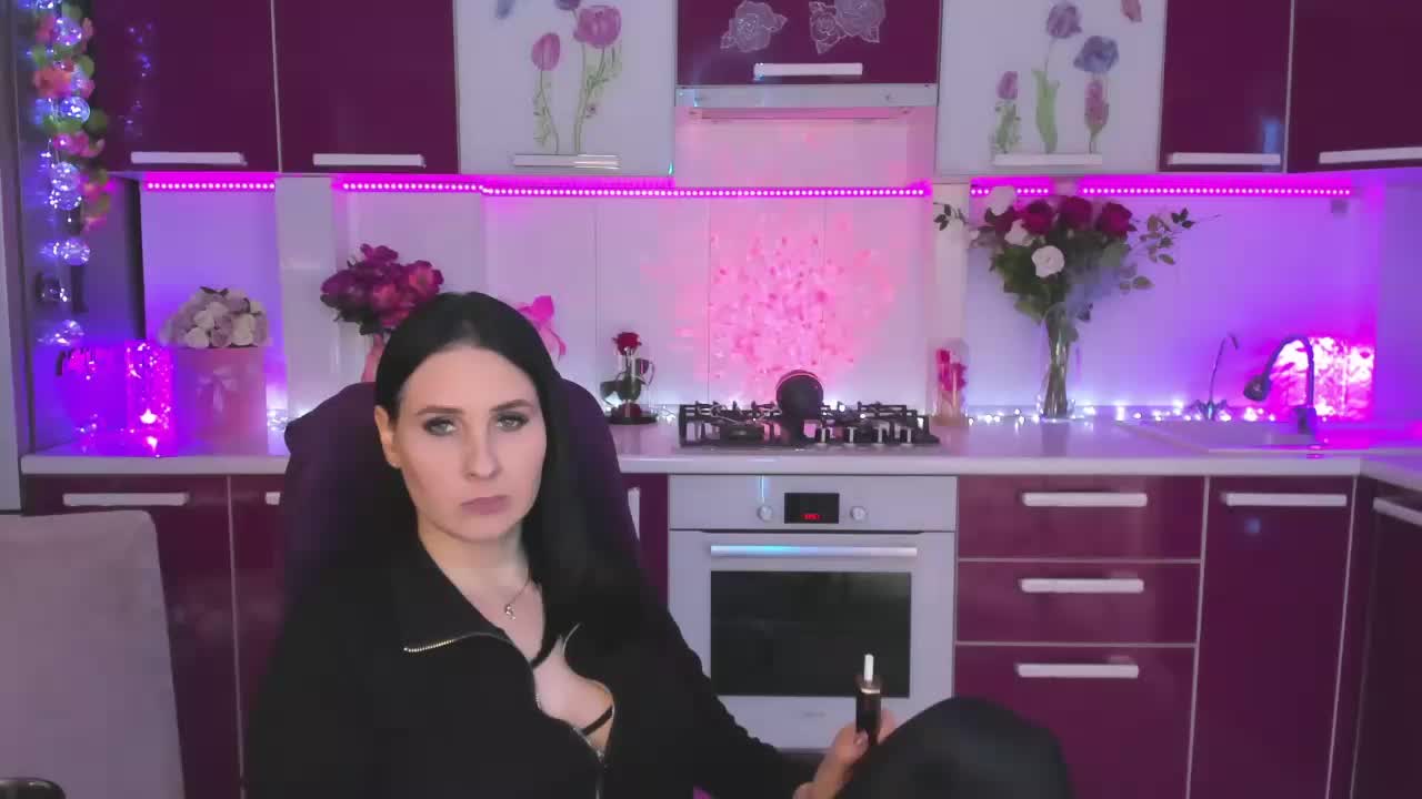 Olivija2020 Adult Chat June 1, 2026