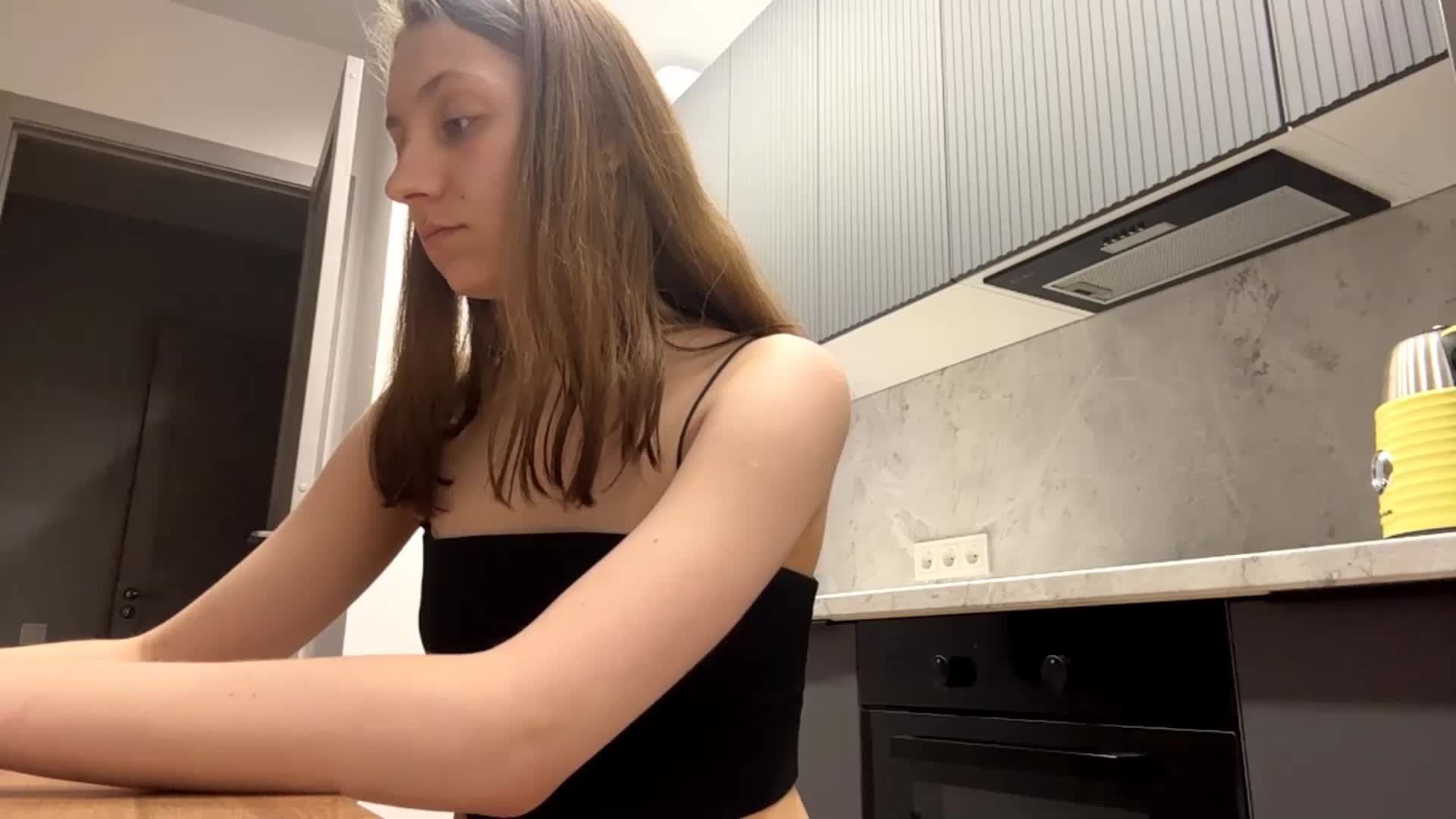 RuthieMilburn Adult Chat June 1, 2026