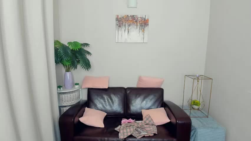 laviniahoutz Adult Chat June 1, 2026