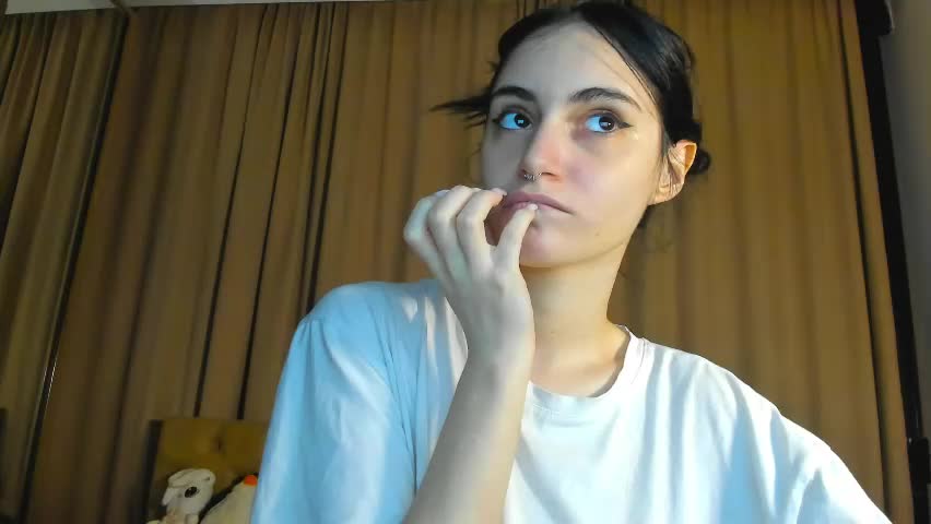 lesyaliss Adult Chat June 1, 2026