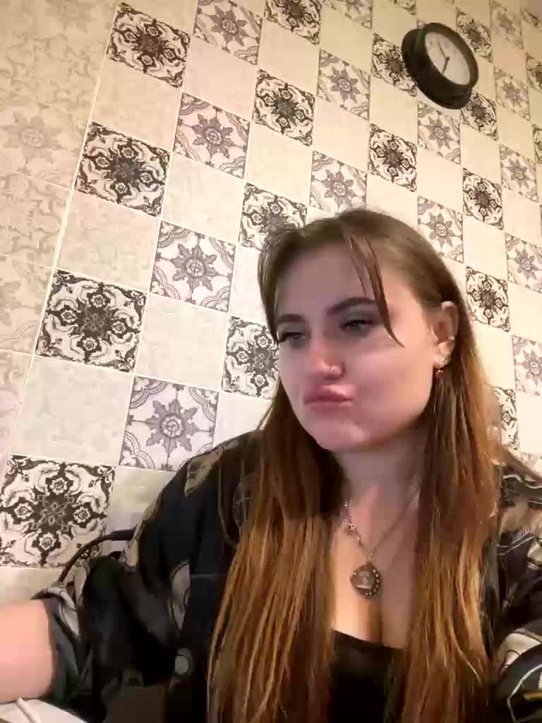 alina08 Adult Chat June 1, 2026