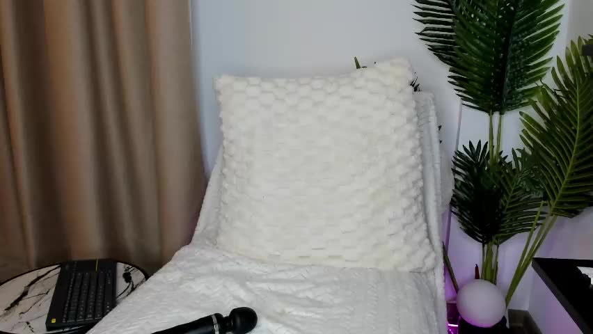 eriaharper Adult Chat June 1, 2026