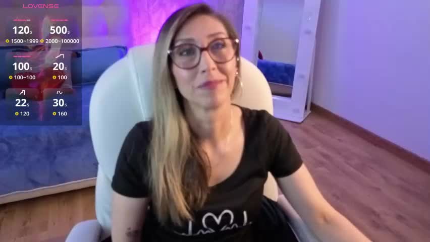 scarlett_079 Adult Chat June 1, 2026