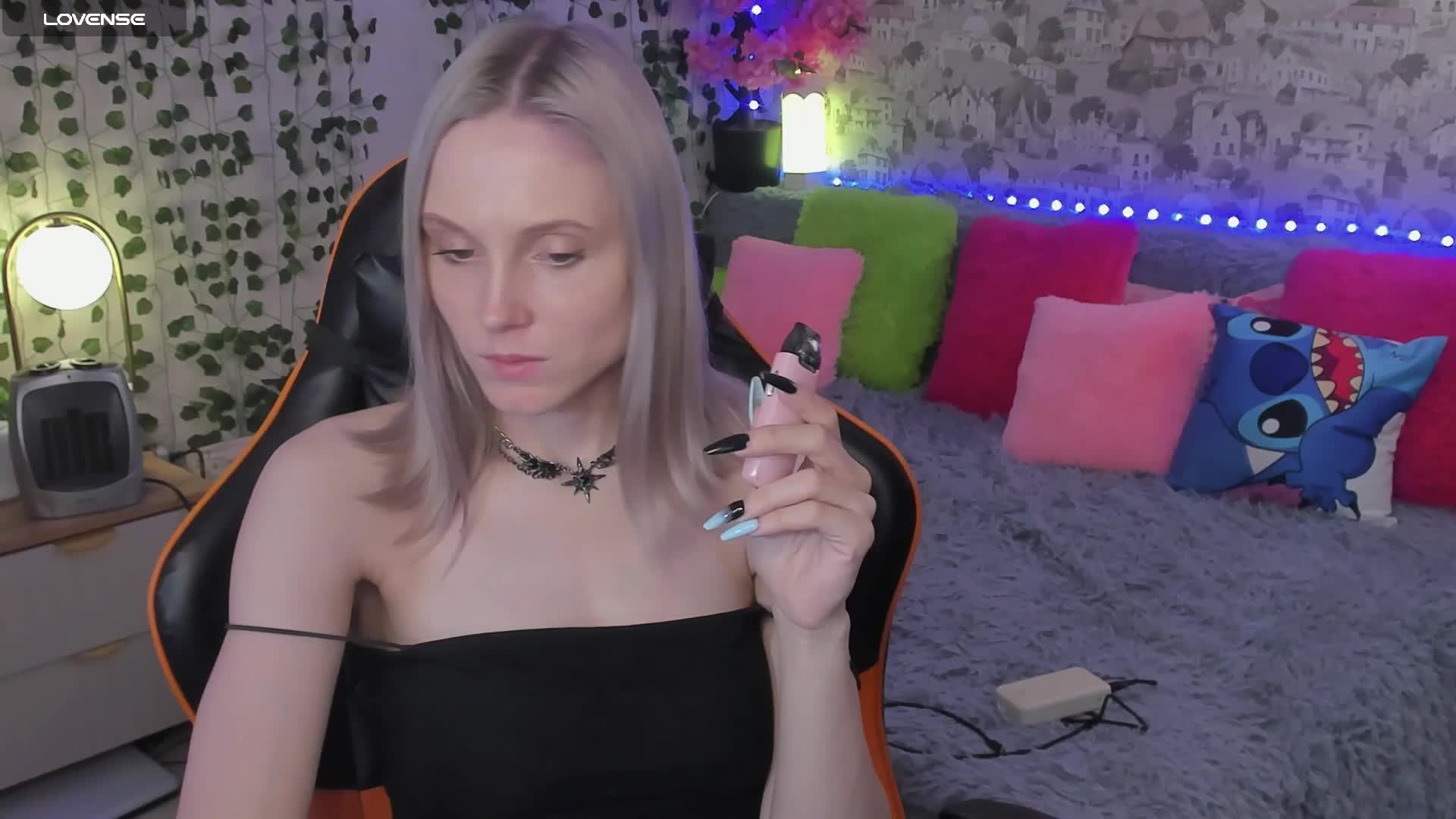 GinaGinaLove Adult Chat June 1, 2026