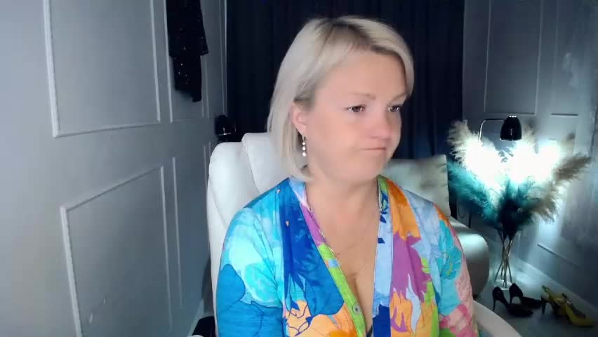 emmmam Adult Chat June 1, 2026
