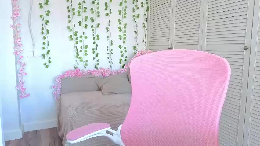 viellee Adult Chat June 1, 2026
