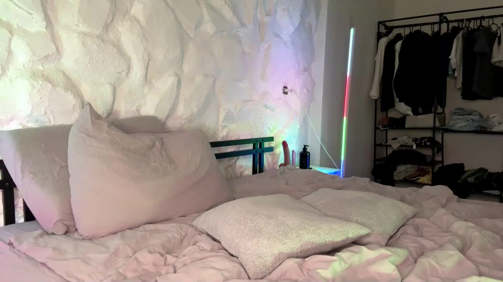 leilaelli Adult Chat June 1, 2026