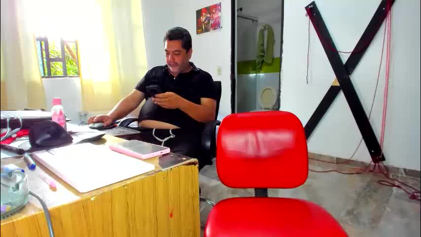 hotandfierylatinos Adult Chat June 2, 2026