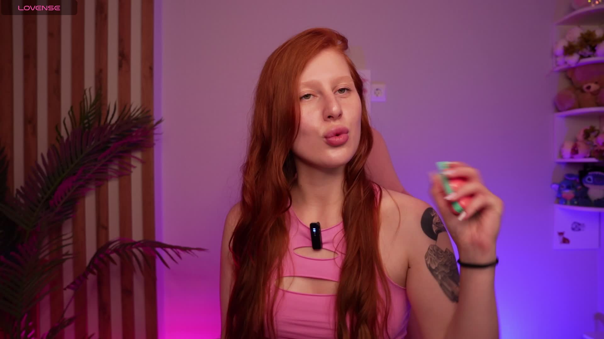 Julia-Fox Adult Chat June 2, 2026