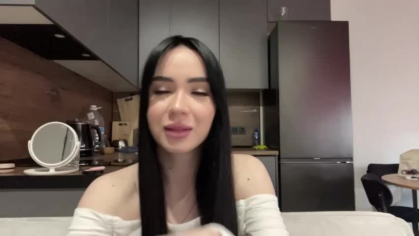 karyllangfitt Adult Chat June 2, 2026