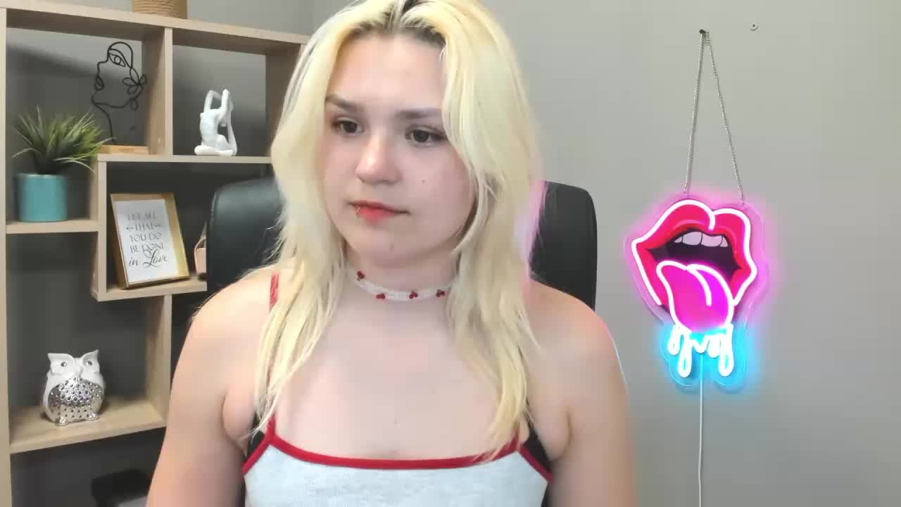 SweetLilyxo Adult Chat June 2, 2026