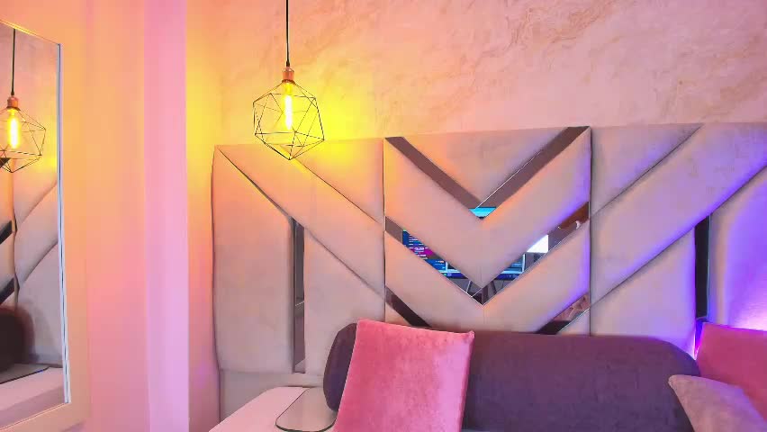 sofia_pamela_ Adult Chat June 2, 2026