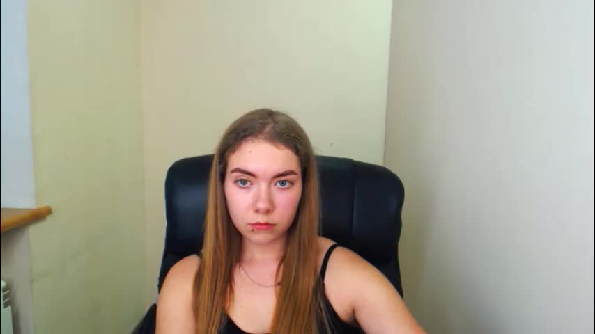 zoey_deuttch Adult Chat June 2, 2026