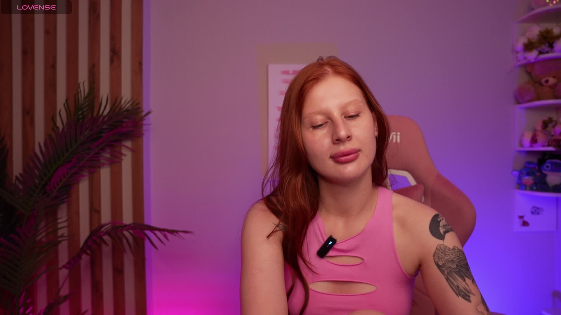 Julia-Fox Adult Chat June 2, 2026
