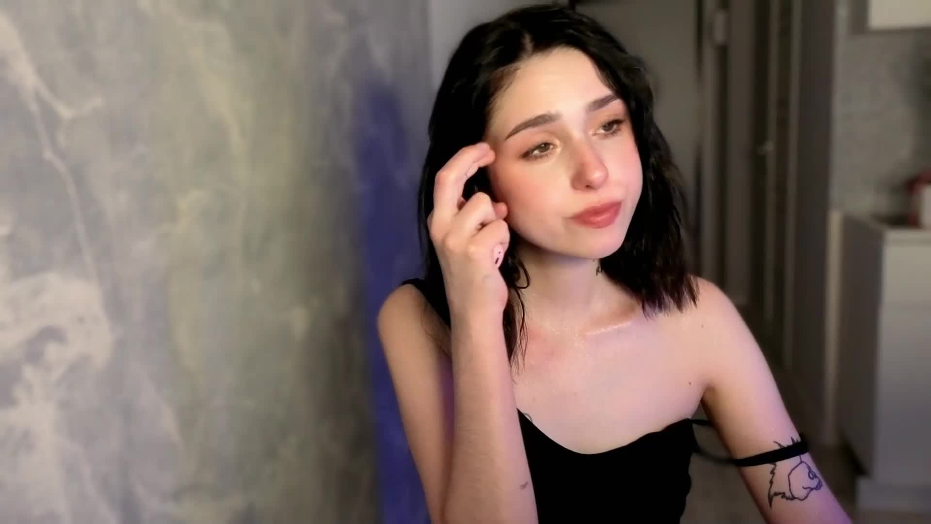 Lola-Aura Adult Chat June 2, 2026