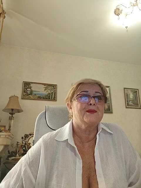 KarinkaSweet Adult Chat June 2, 2026