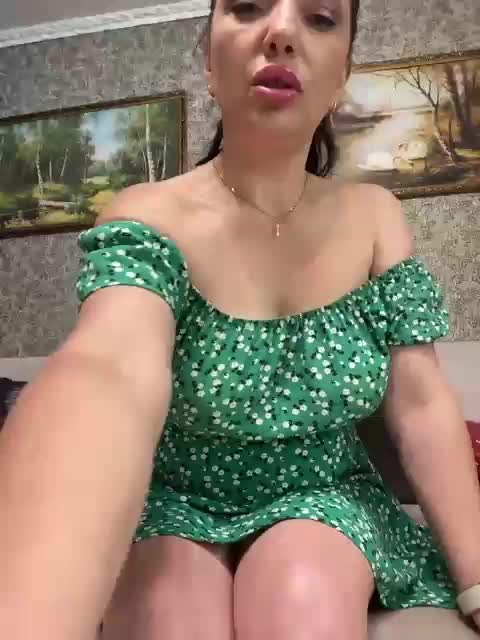 ProstoLolkaXXX Adult Chat June 3, 2026