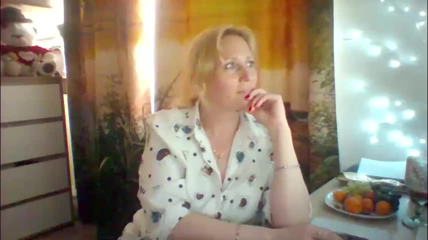 velka_raspberry Adult Chat June 3, 2026